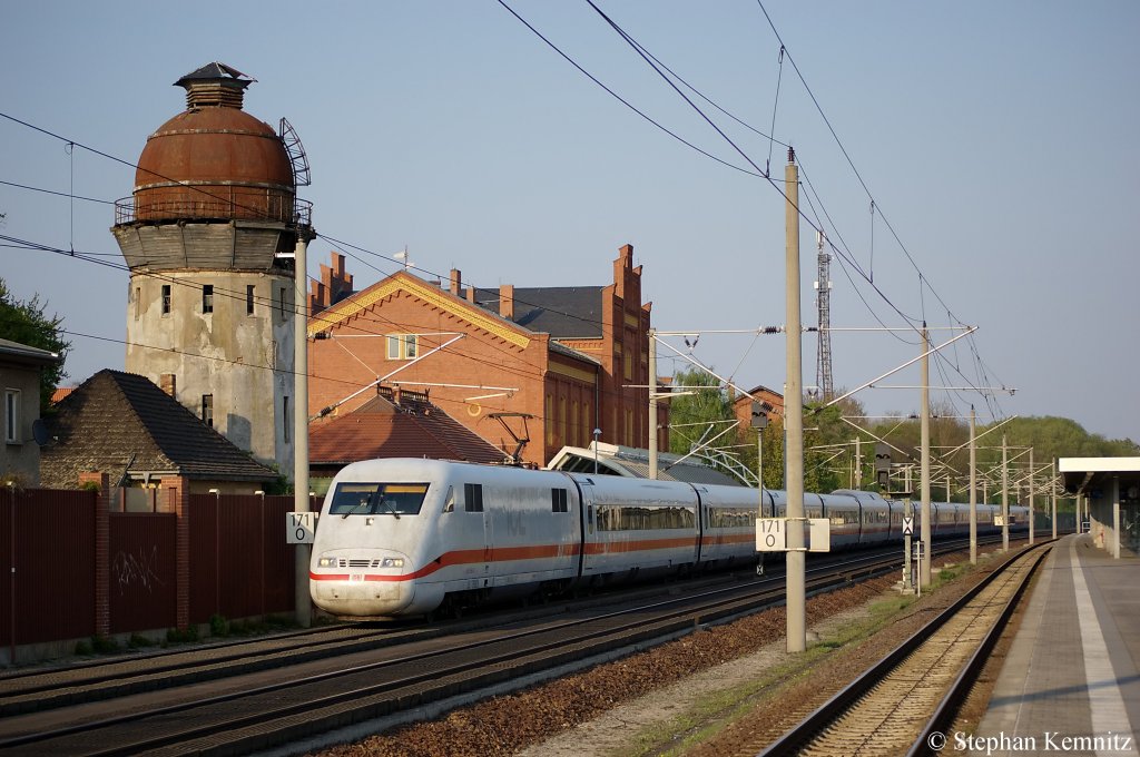 401 556-6  Heppenheim/Bergstra�e  als ICE 2517 von Berlin Hbf(tief) nach Karlsruhe Hbf in Rathenow. 22.04.2011