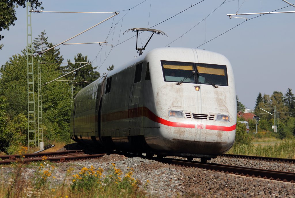 401 561-6  Bebra  bei Redwitz am 18.08.2012.