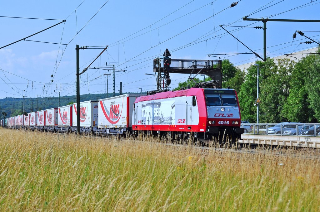 4016 der CFL mit dem DGS 49511 MARS Logistics Richtung Mnchen auf der Filsbahn in Amstetten(Wrtt.)Bild entstand am 10.7.2013