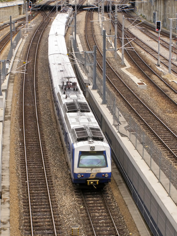 4020 223-6 in Wien-Meidling 24.06.2011