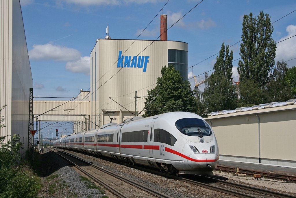 403 005  Baden-Baden  als ICE 928 Mnchen Hbf - Dortmund Hbf in Iphofen. 06.08.11