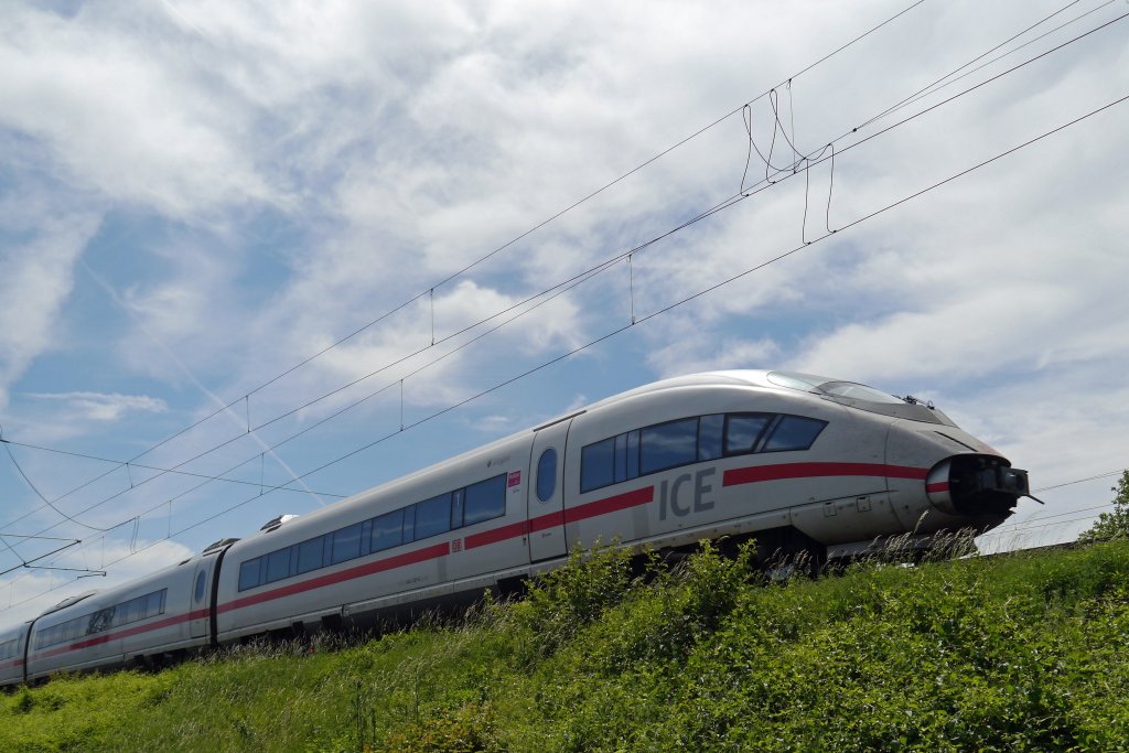 403 027 auf dem Weg nach Mannheim Hbf. (25.05.12)