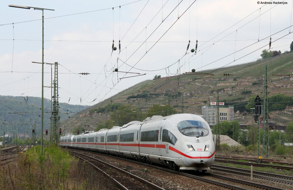 403 028-4  Aachen  und 034-2  Offenburg  als ICE 515 (Hamburg Altona-M�nchen Hbf) in Esslingen (Neckar) 17.4.11