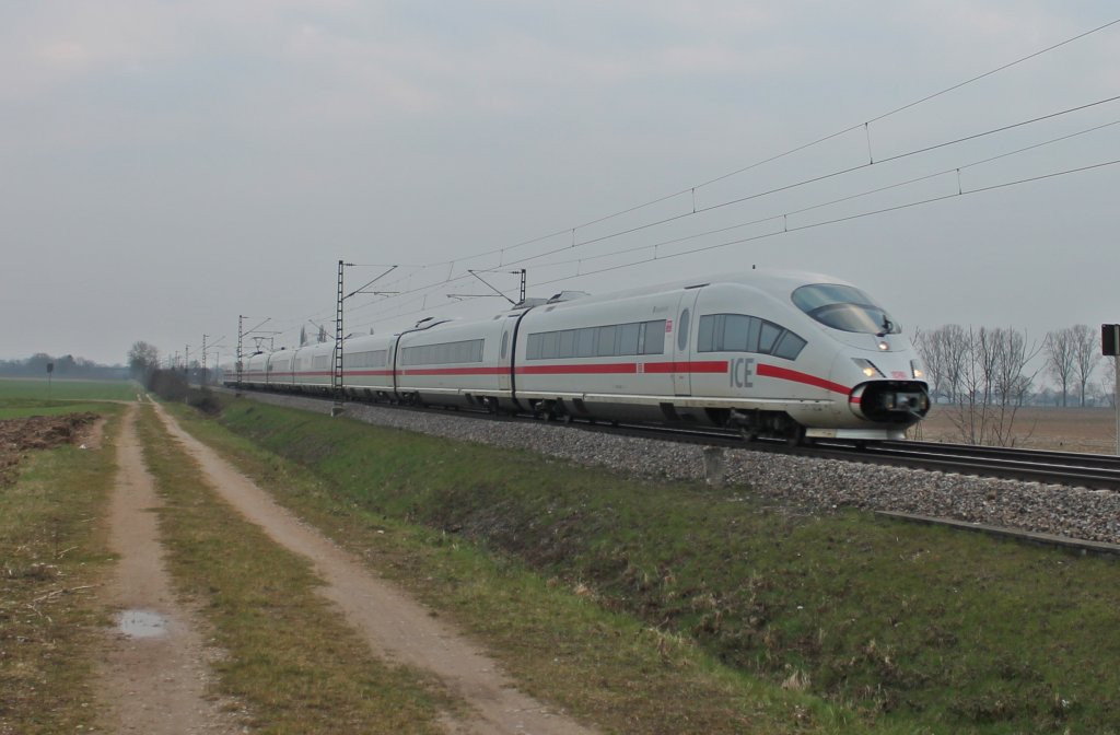 403 536-6  Ingolstadt  am 27.03.2013 auf dem Weg von Basel nach Kln. Hier kurz hinter Mllheim (Baden) bei Hgelheim.