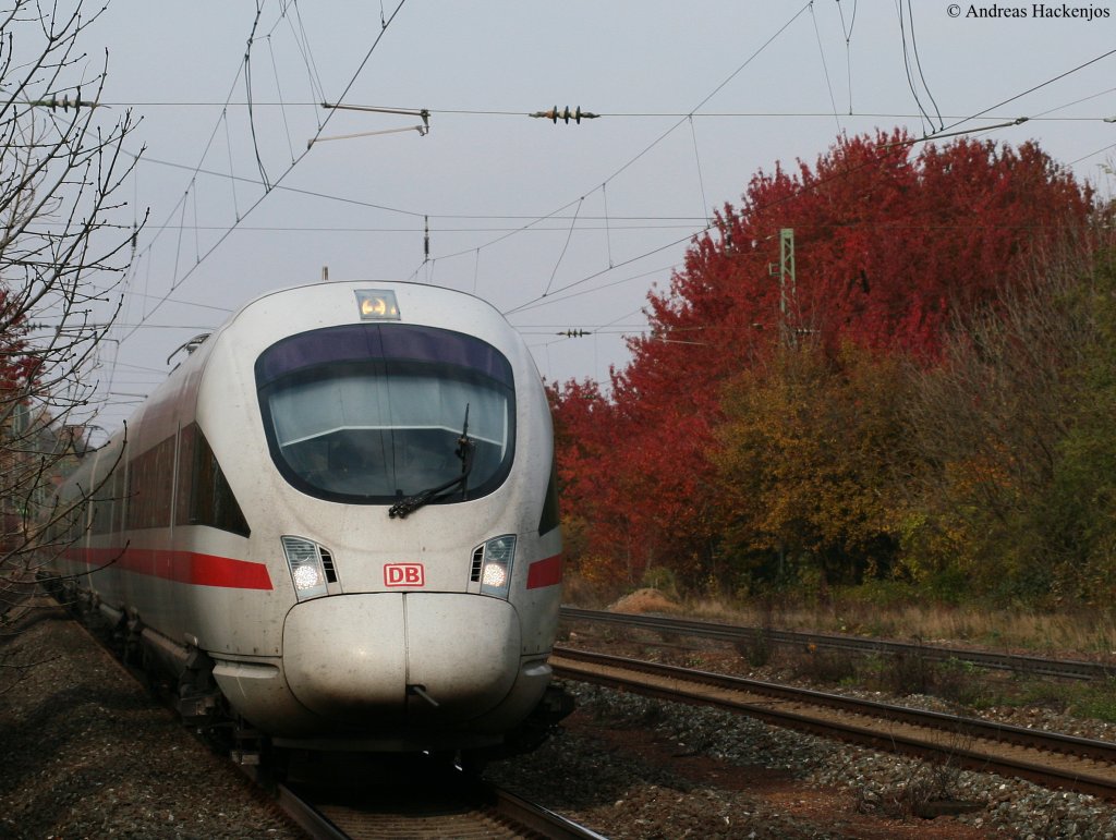 411 *** als ICE 25 (Dortmund Hbf-Wien Westbahnhof) in Dettelbach 31.10.09