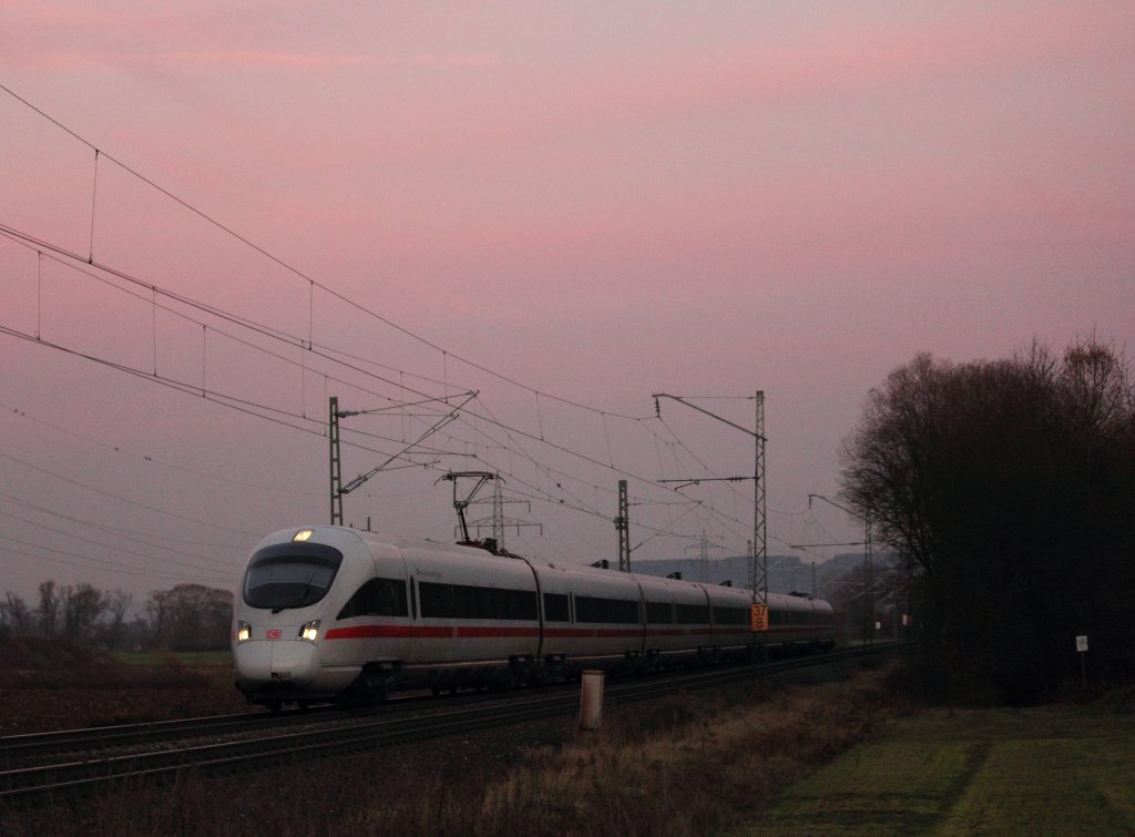 411 003-7 Paderborn bei Trieb am 22.11.2012.