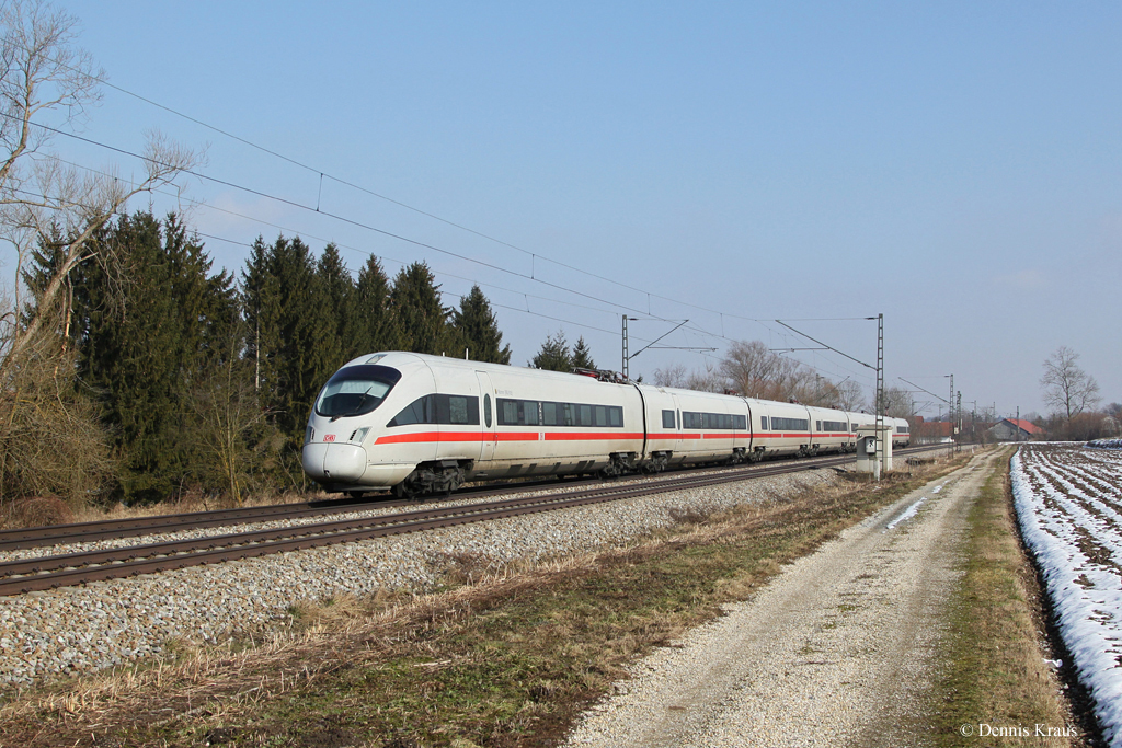 411 056 als ICE 26 am 03.03.2013 bei Langenisarhofen.