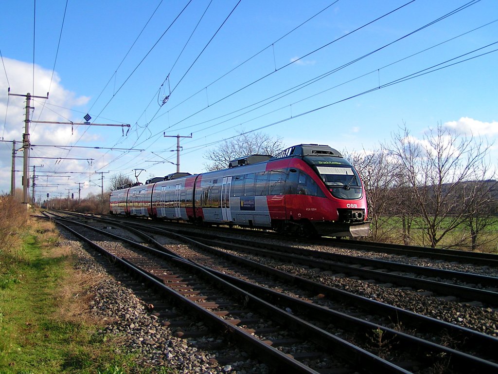 4124 025-4 erreicht als S60_26033 in Krze den Zielbahnhof;101123