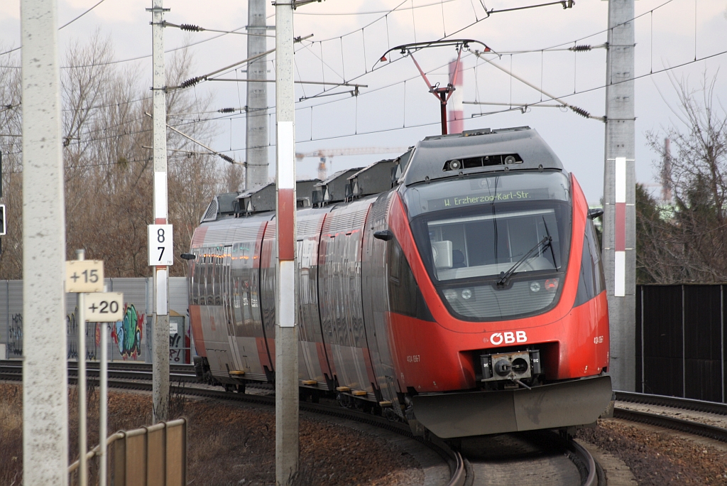 4124 036-7 als S80 (Zug Nr.25018) nach Erzherzog-Karl-Straße am 26.Februar 2012 kurz nach der Hst. Lobau.