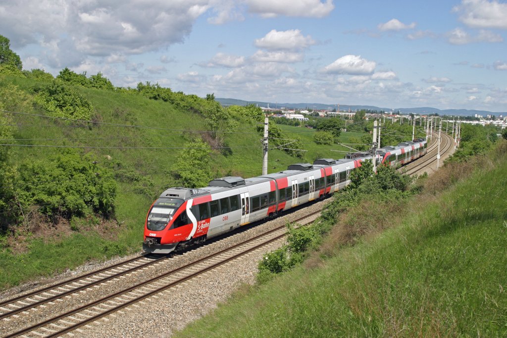 4124.014  50 Jahre S-Bahn  als Schnellbahn bei Guntramsdorf am 14.5.13