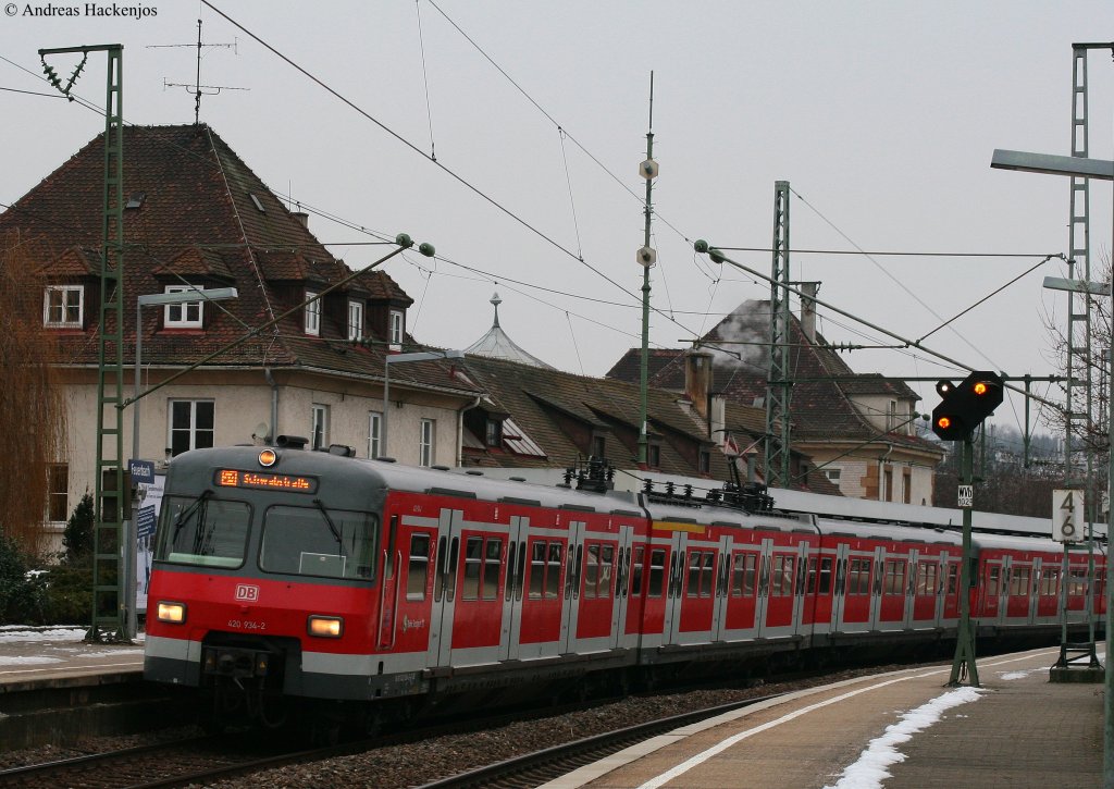 420 934-2 und 419-4 als S4 nach Schwabstrae in S-Feuerbach 23.1.10