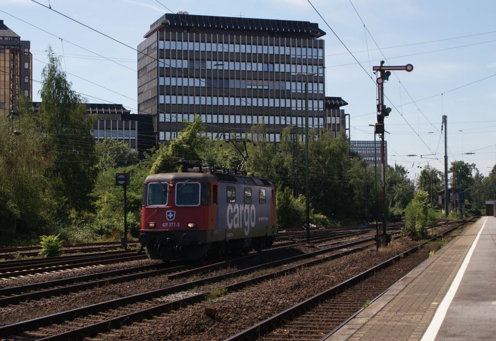 421 377-3 als Lz in Dsseldorf-Rath am 20.07.2010