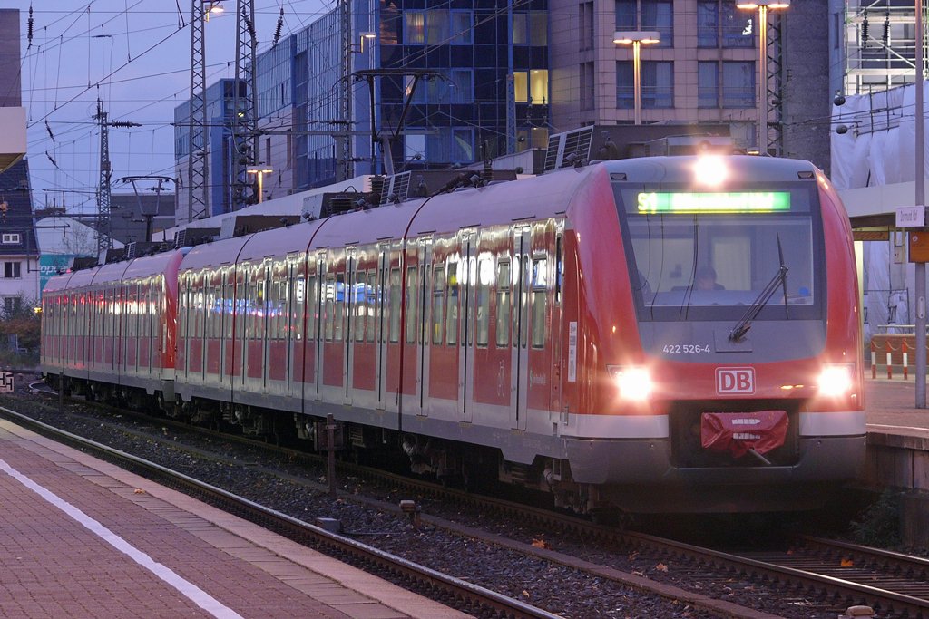 422 526-4 im Dortmunder Hauptbahnhof 6.11.2009