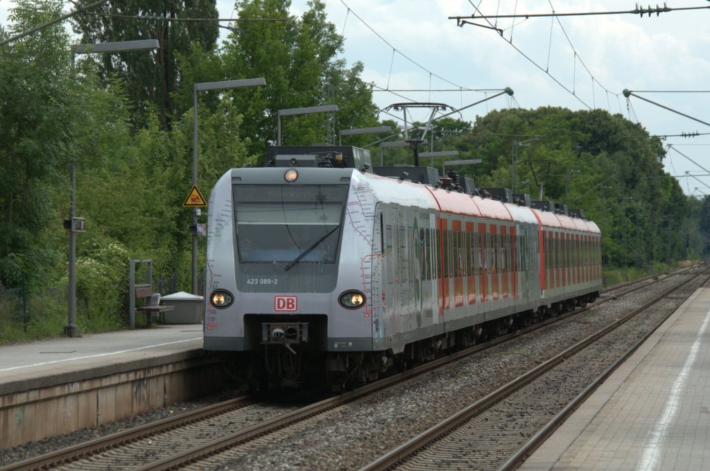 423 089 am 24.06.12 an den Siemenswerken