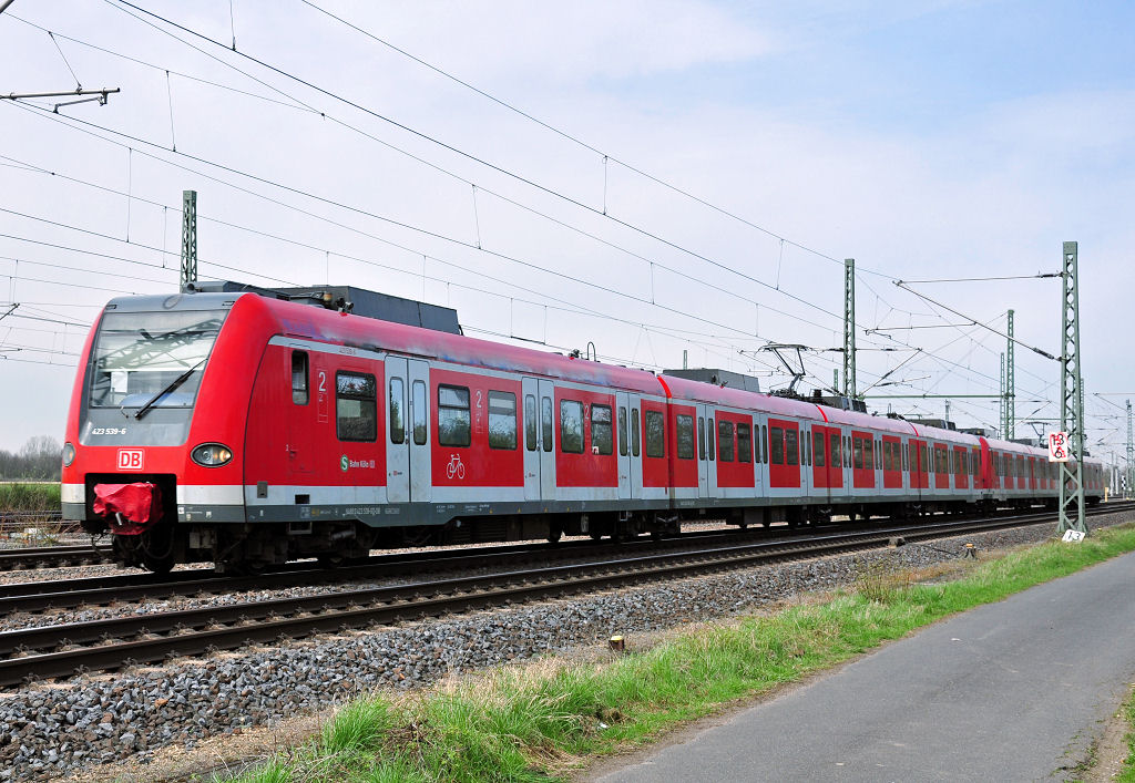 423 539-6 S-Bahn Kln in Richtung Troisdorf - 07.04.2010