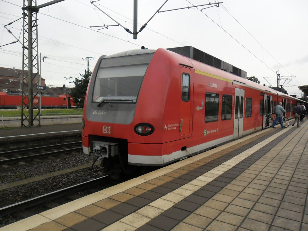 424 004  Taufnahme Lehrte , am 27.08.2011 in Lehrte.