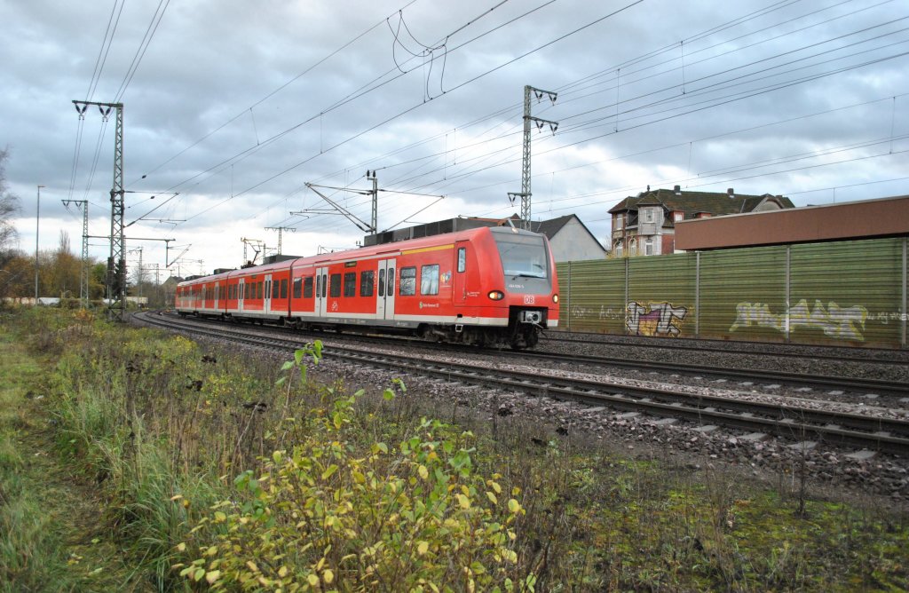 424 026-3, am 14.11.10 in Lehrte. Danke an den TF fr´s Gren.