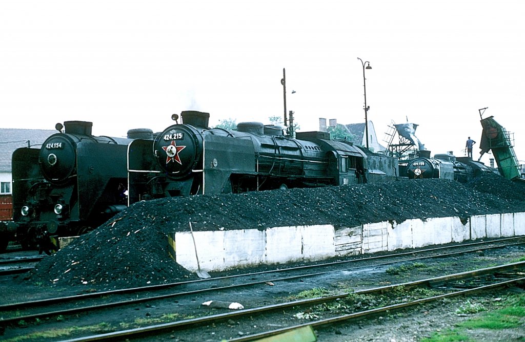 424 215 + 424 159  Gy�r  04.07.79