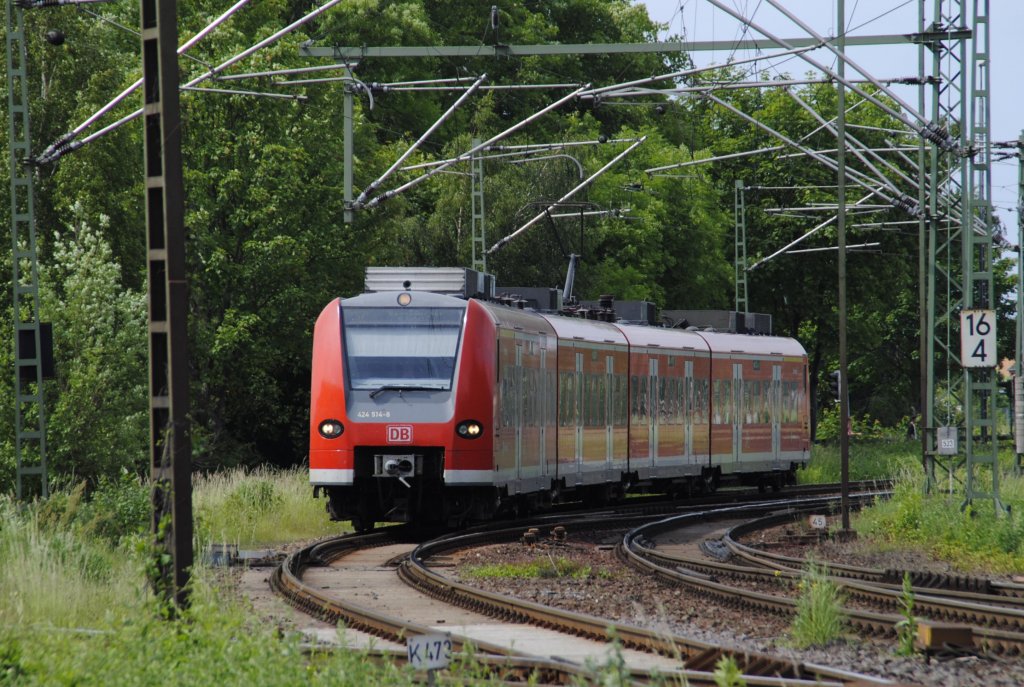 424 514-8 erreicht am 06.08.2010 Lehrte.