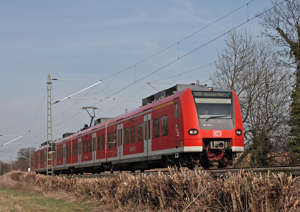 425 079-1 als RB11073 nach Aachen an Km 28.4 der KBS485 24.3.10