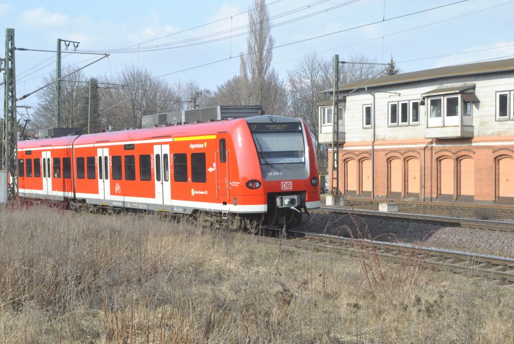 425 276-3 in Lehrte am 06.03.2012.