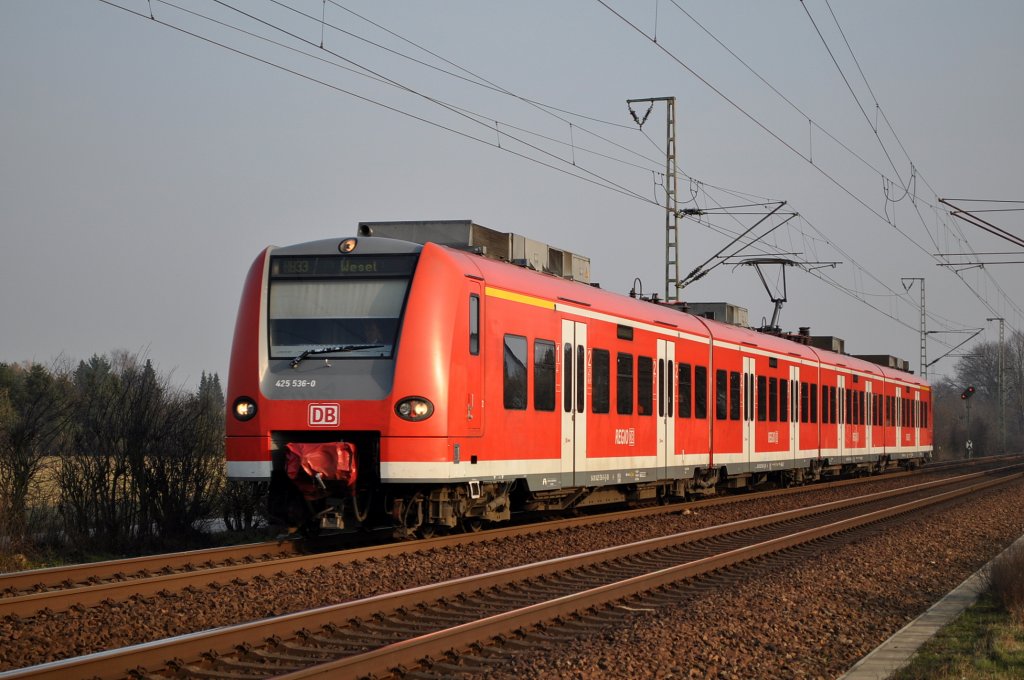 425 536 Voerde 04.03.2011
