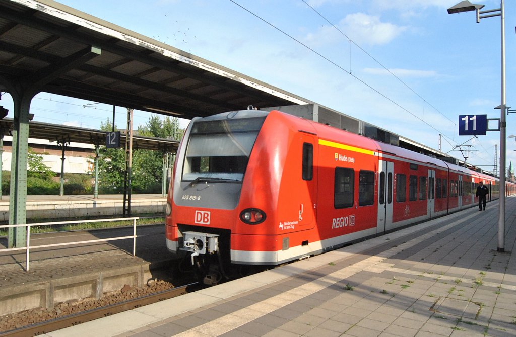 425 815-8  Stdte Nanme Hude , zu Gast bei der S-Bahn Hannover am 25.08.10 in Lehrte. 