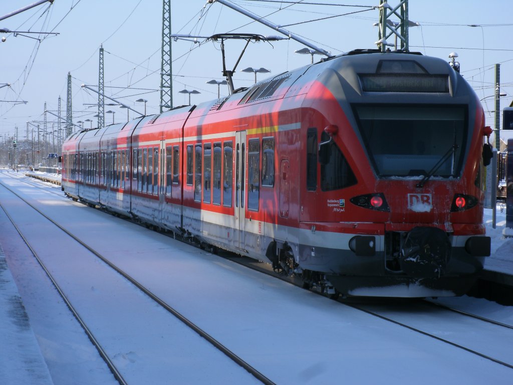 429 030 auf der Fahrt von Sassnitz nach Rostock hielt,am 04.Februar 2012,wieder in Bergen/Rgen.