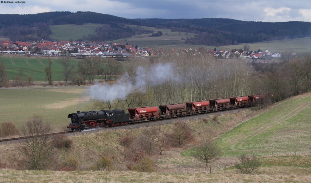 44 2546-8 mit dem DGz 207 (Meiningen-Immelborn) bei Wernshausen 11.4.13