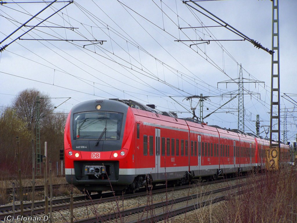 440 006/506 und ein weiterer durchfahren auf den Weg von Augsburg nach Mnchen, den Vorort Langwied von Mnchen am 27.03.2010