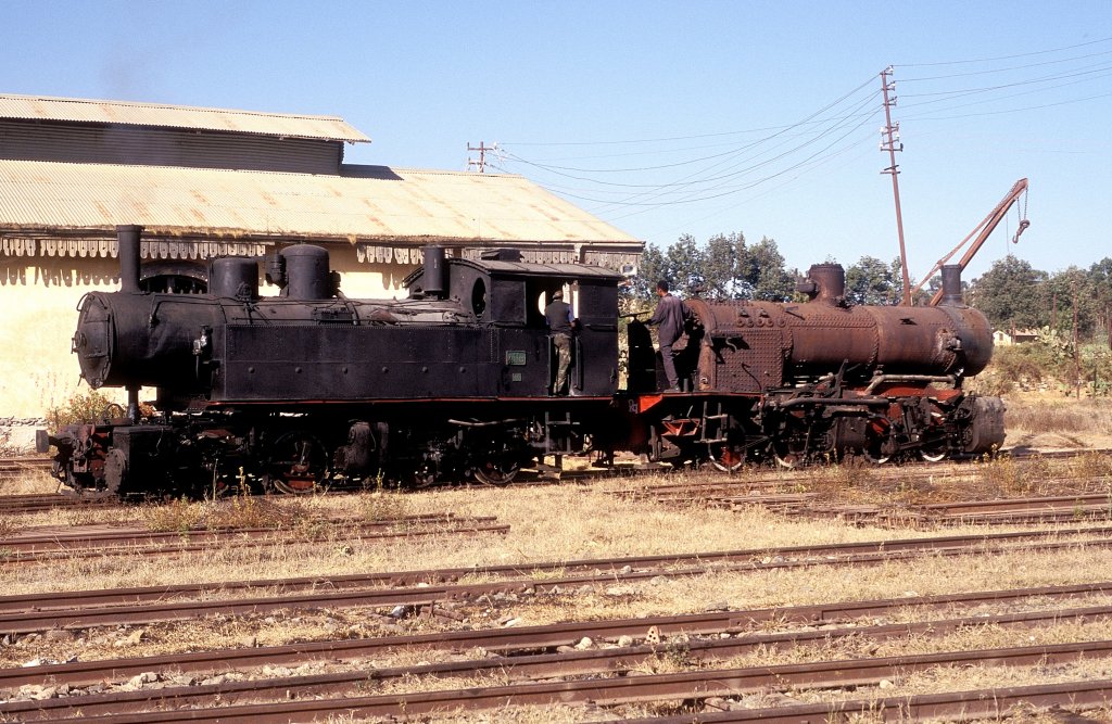 440 008 + 442 55  Asmara  31.01.12