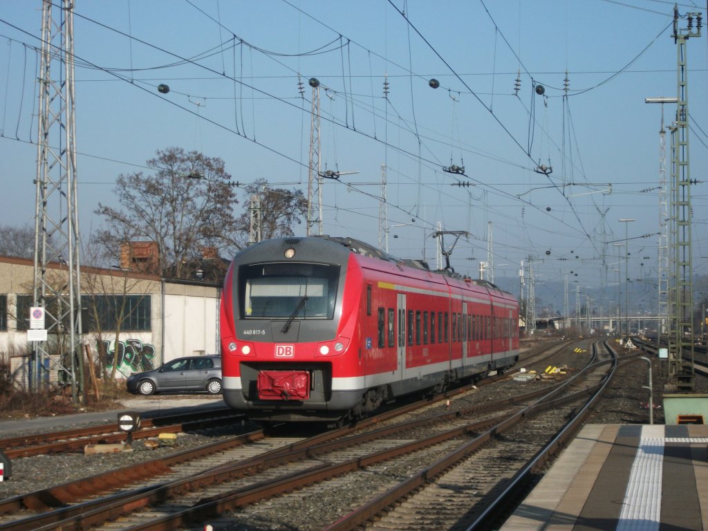 440 817 kommt am 17.Mrz 2012 als RB 58183 aus Hafurt in Bamberg an.