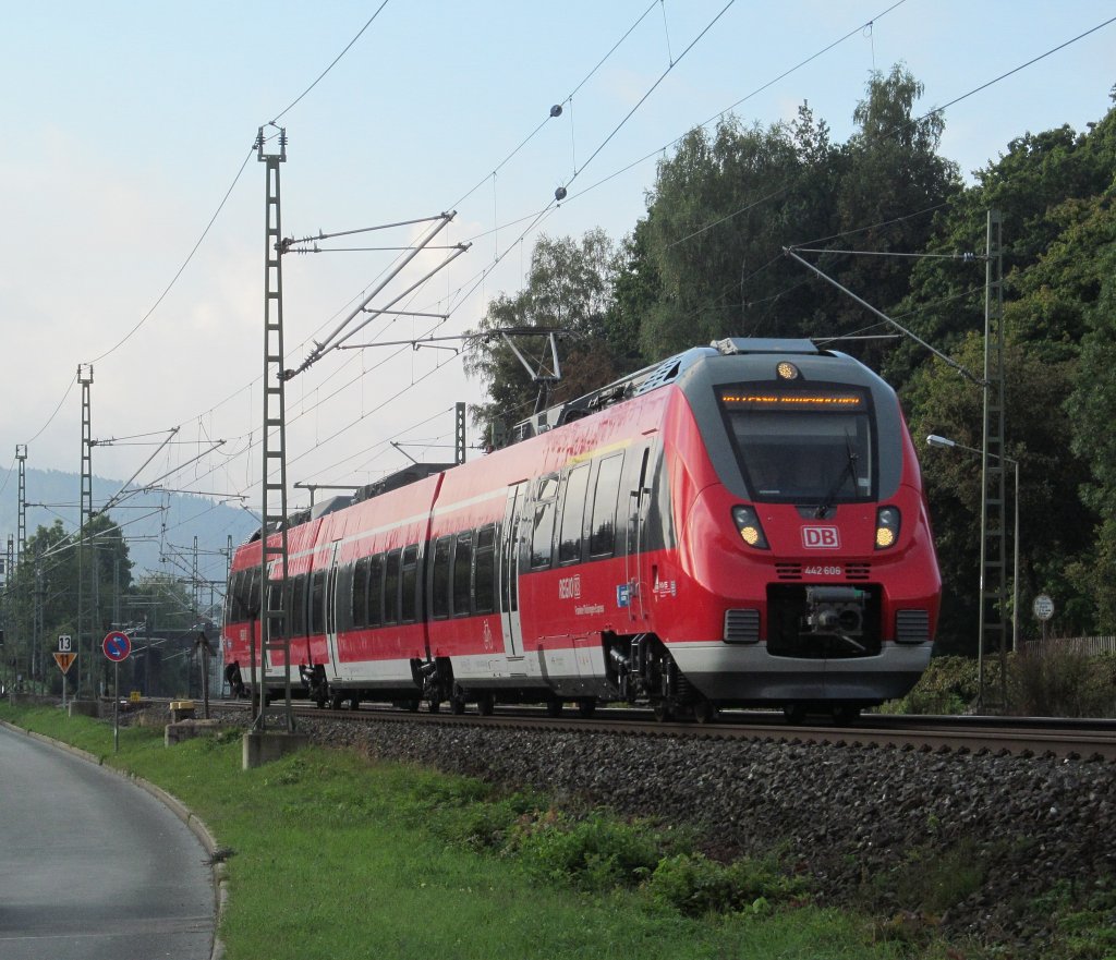 442 106 verl�sst am 19. September 2012 als RB nach Pressig-Rothenkirchen das Kronacher Stadtgebiet.