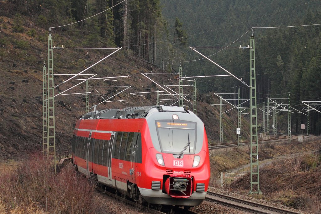 442 270 DB bei Frtschendorf am 07.01.2013.