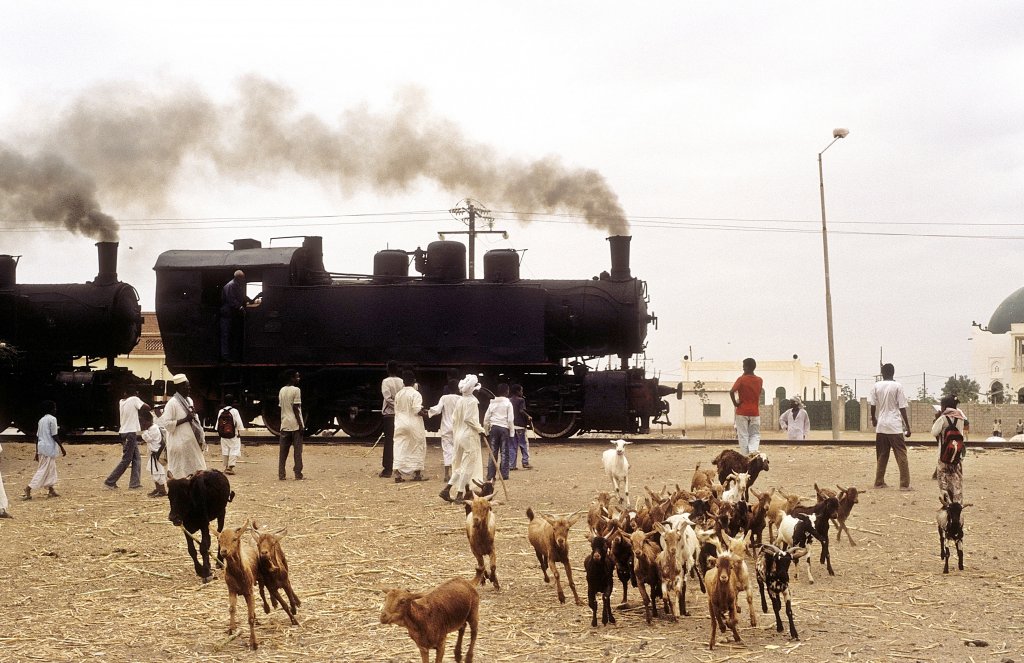 442 54 + 442 59  Hintbilo  09.02.05