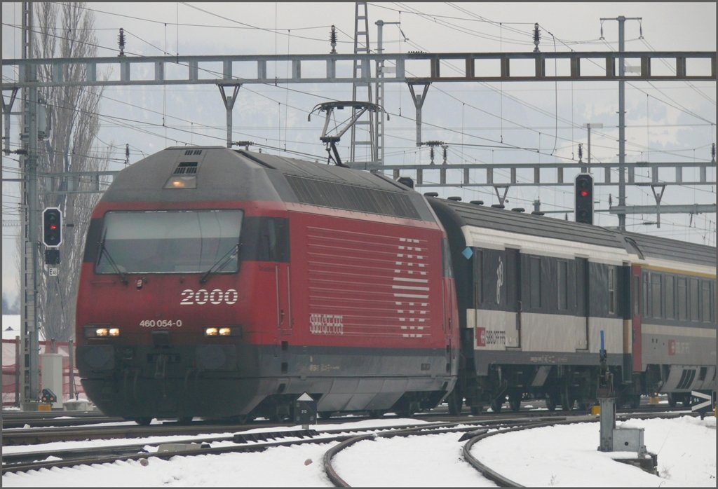 460 054-0 erreicht Sargans. (21.01.2010)