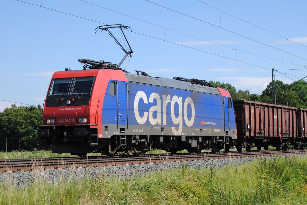 482 042-9 SBB Cargo am 13.07.2010 bei Woltorf