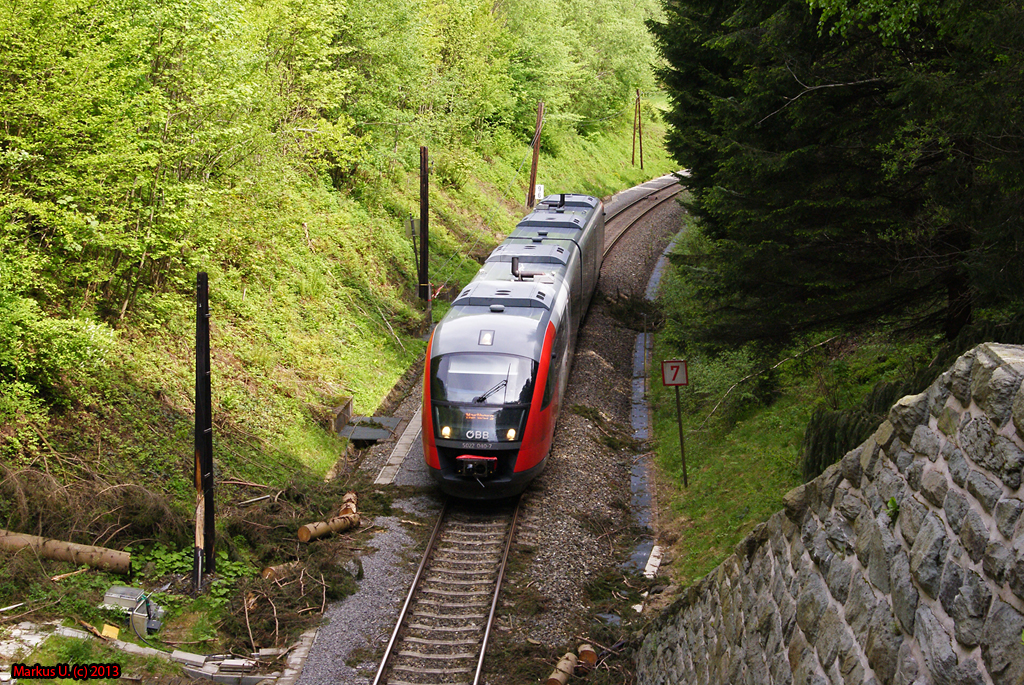 5022 040 als REX/R2709 (Wiener Neustadt Hbf - Hartberg) kurz vor der Einfahrt in den Groen Hartbergtunnel. Mnichkirchen, 12.05.2013