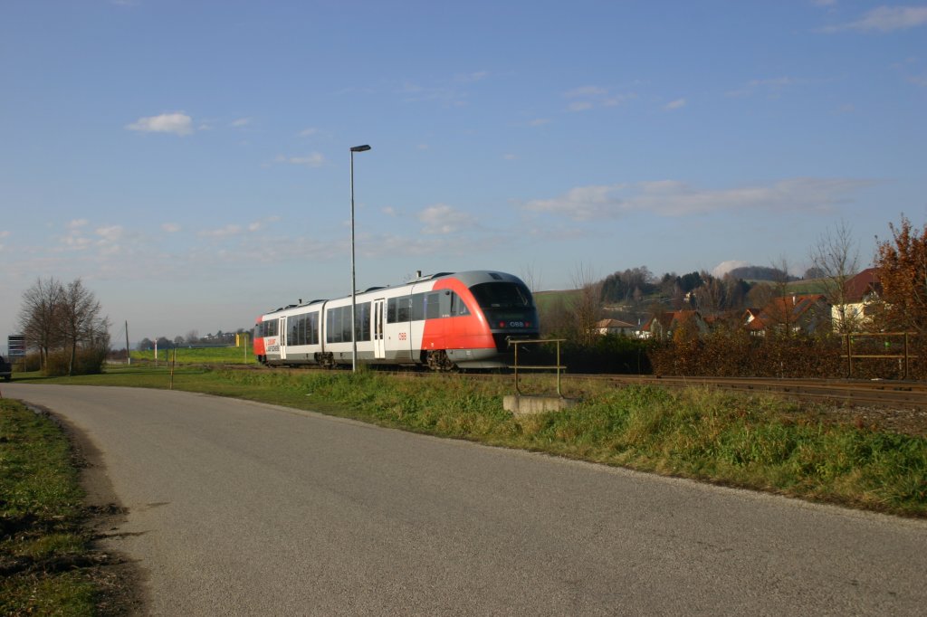 5022 fhrt am 26.11.2009 als REX6382 von Sarmingstein nach Linz