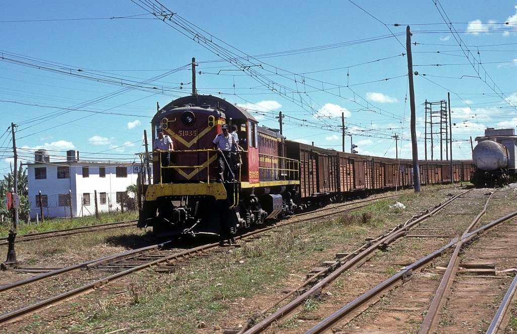  51035  Hershey  14.03.96