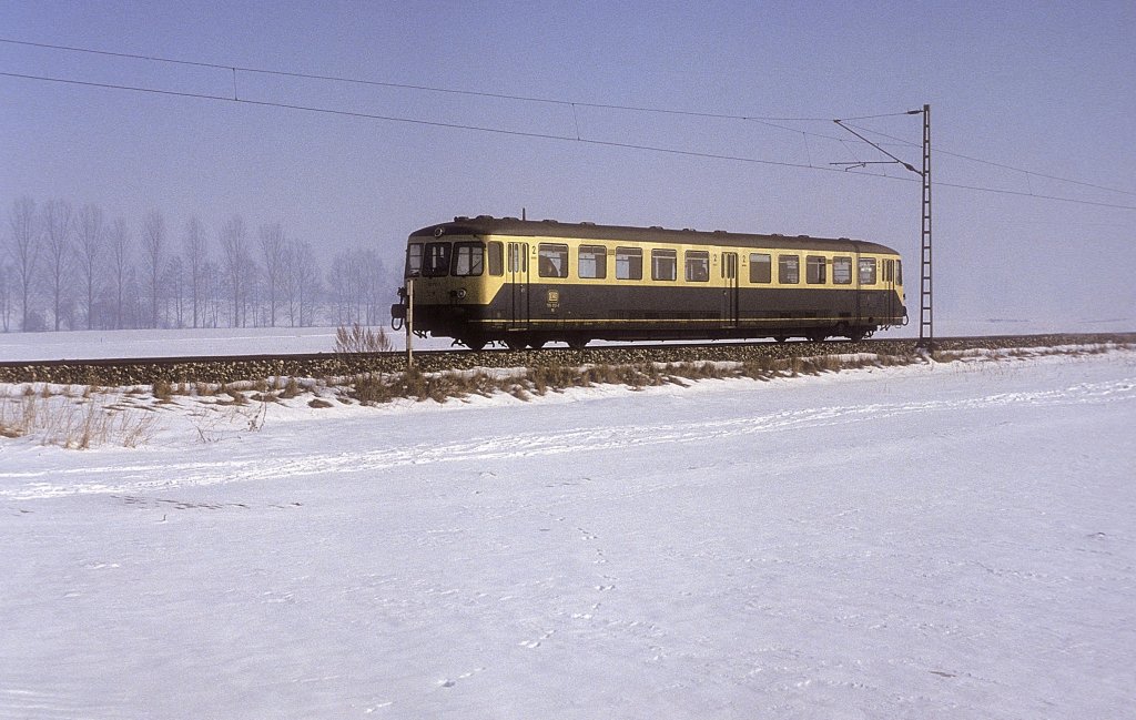 515 012  bei Nrdlingen  19.02.83