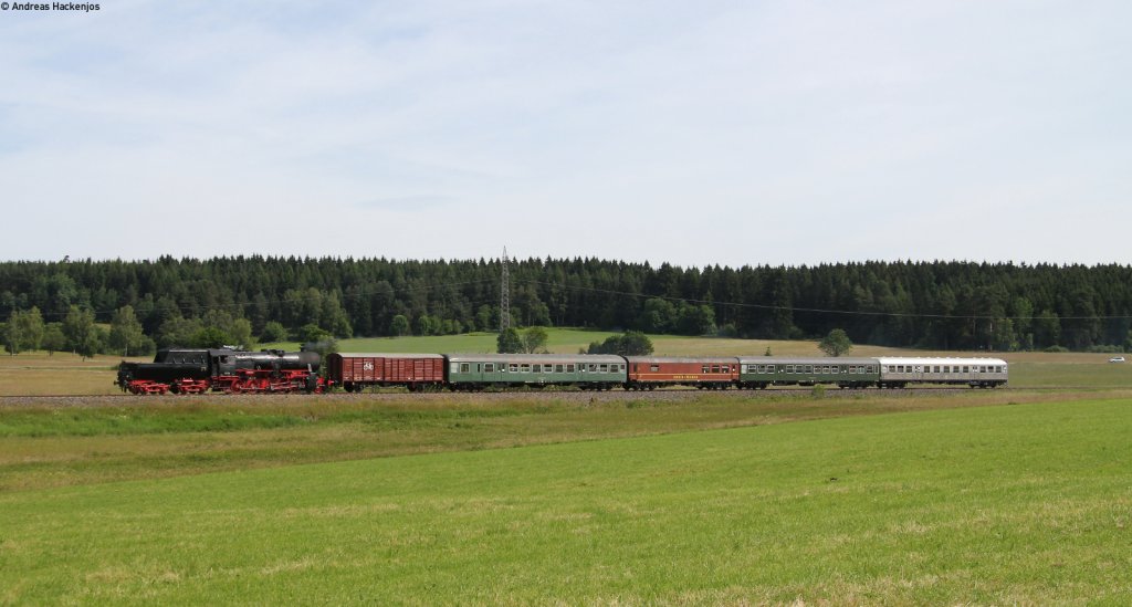 52 7596 mit dem DPE 20991 (Donaueschingen-Titisee) bei Rtenbach 24.6.12