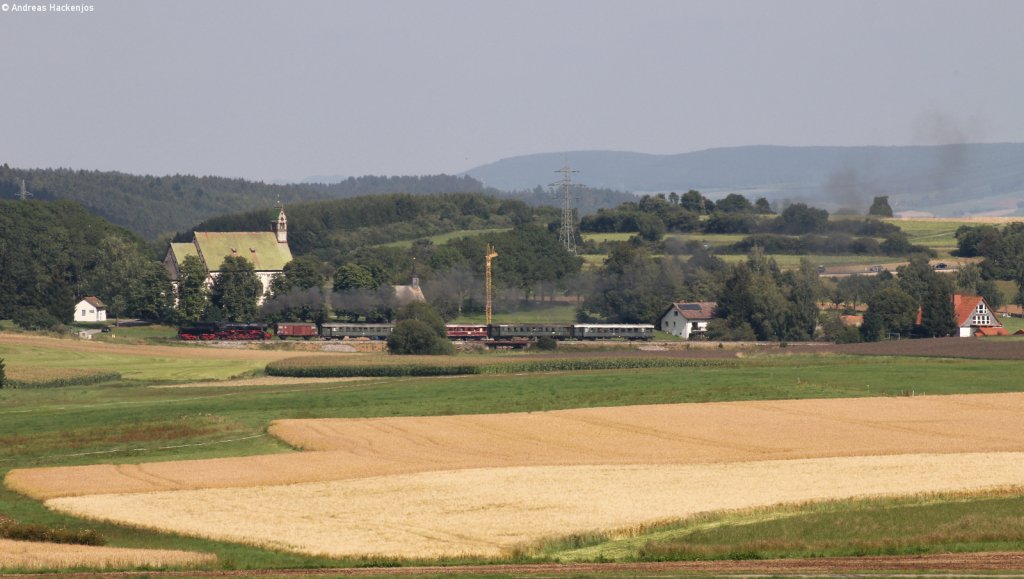 52 7596 mit dem DPE 20298 (Lffingen-Titisee) bei Lffingen 11.8.12