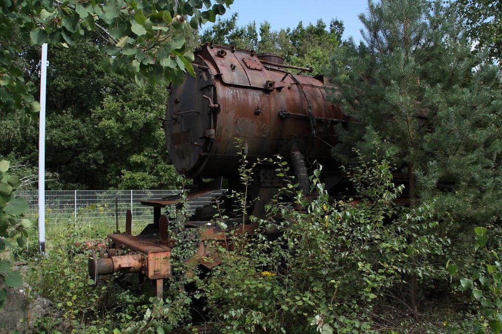 52 8042 am 04.09.2010 im ehemaligen BW Falkenberg oberer Bahnhof. Die Sammlung war dieses Jahr leider nur an diesem einem Wochenende zugnglich. 

