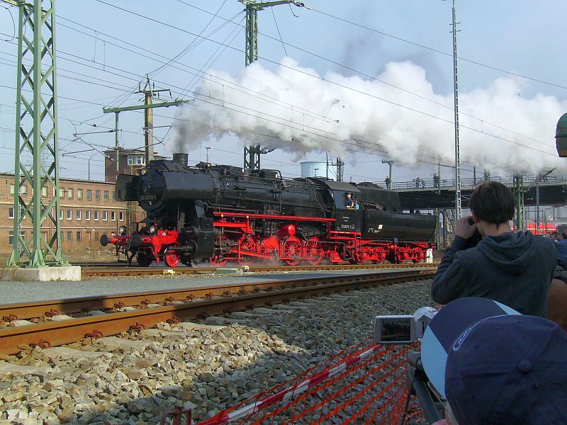 52 8079-7 beim Dampfloktreffen in Dresden. 02.04.2011