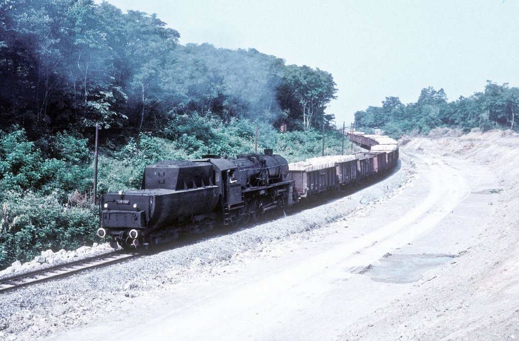  520 094  bei Ebenfurth  11.08.75