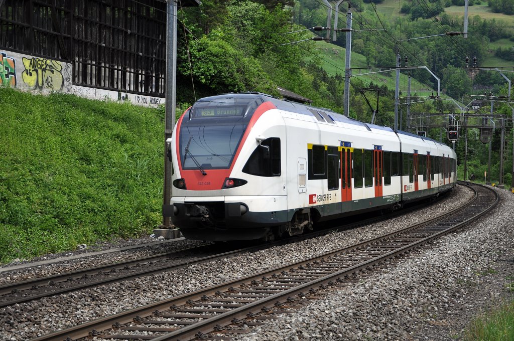 523 038  bei Arth - Goldau  19.05.12
