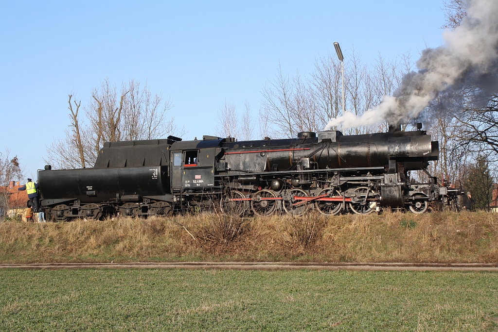 52.4984 des  Verband der Eisenbahn Akademiker  am 09.12.2012 in Mistelbach LB.

