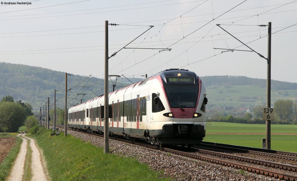 526 652-3 und 651-5 als SBB87693 (Engen-Konstanz) bei Mhlhausen 21.4.11