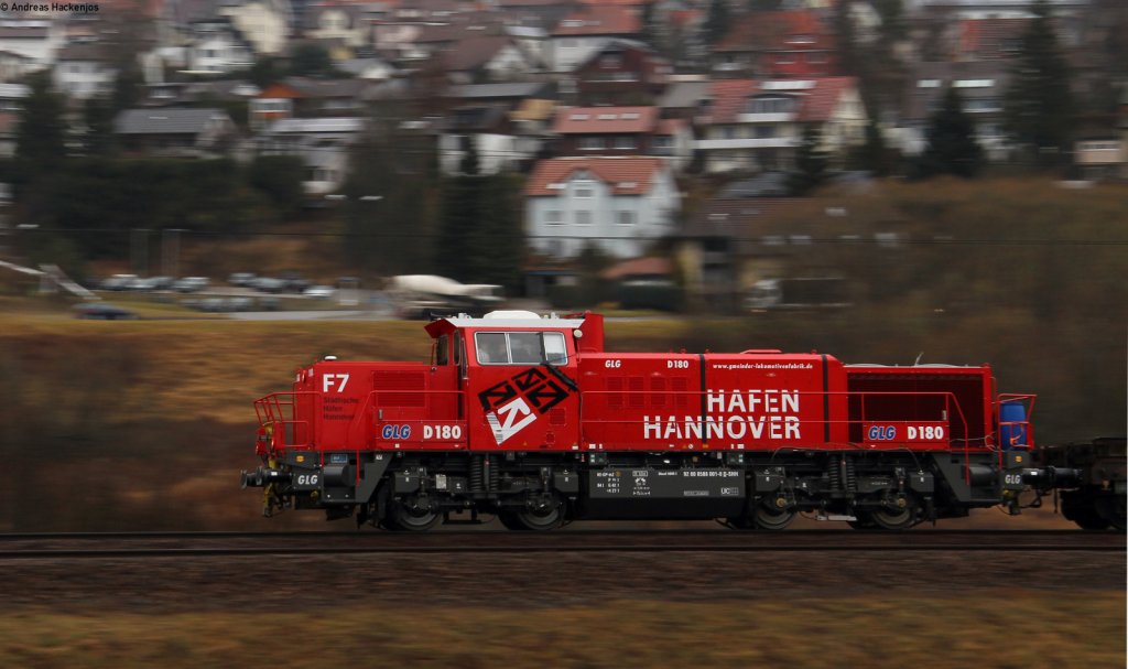 588 001-0 mit dem Dbz-D 94732 (Bietigheim Bissingen-Bietigheim Bissingen) bei St.Georgen 02.12.11